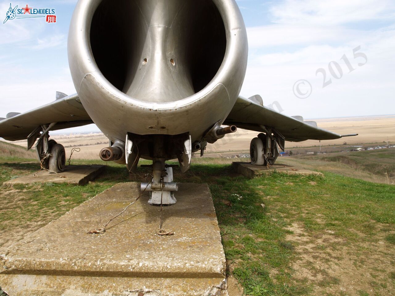 MiG-15_7.jpg
