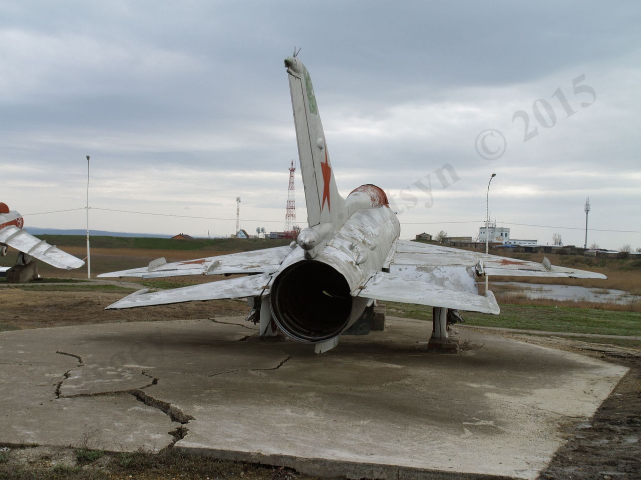 MiG-21_16.jpg