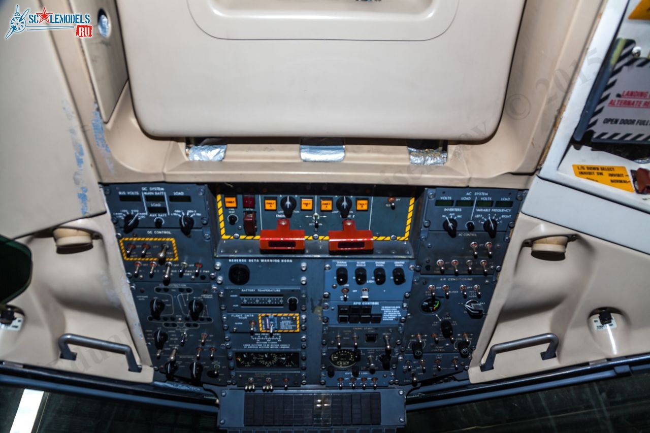 Dash-8-Q300-VQ-BVI_104.jpg