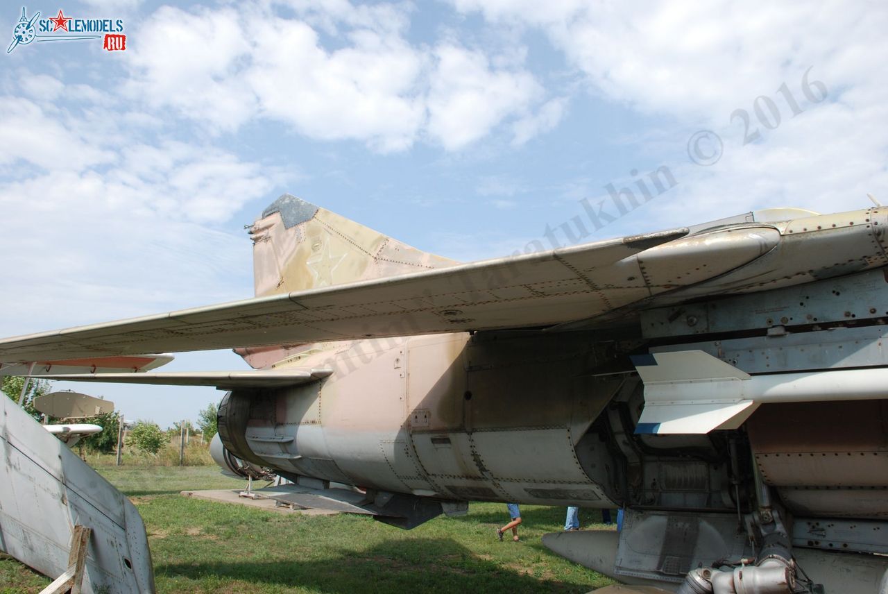 Taganrog_Aviation_Museum_10.jpg