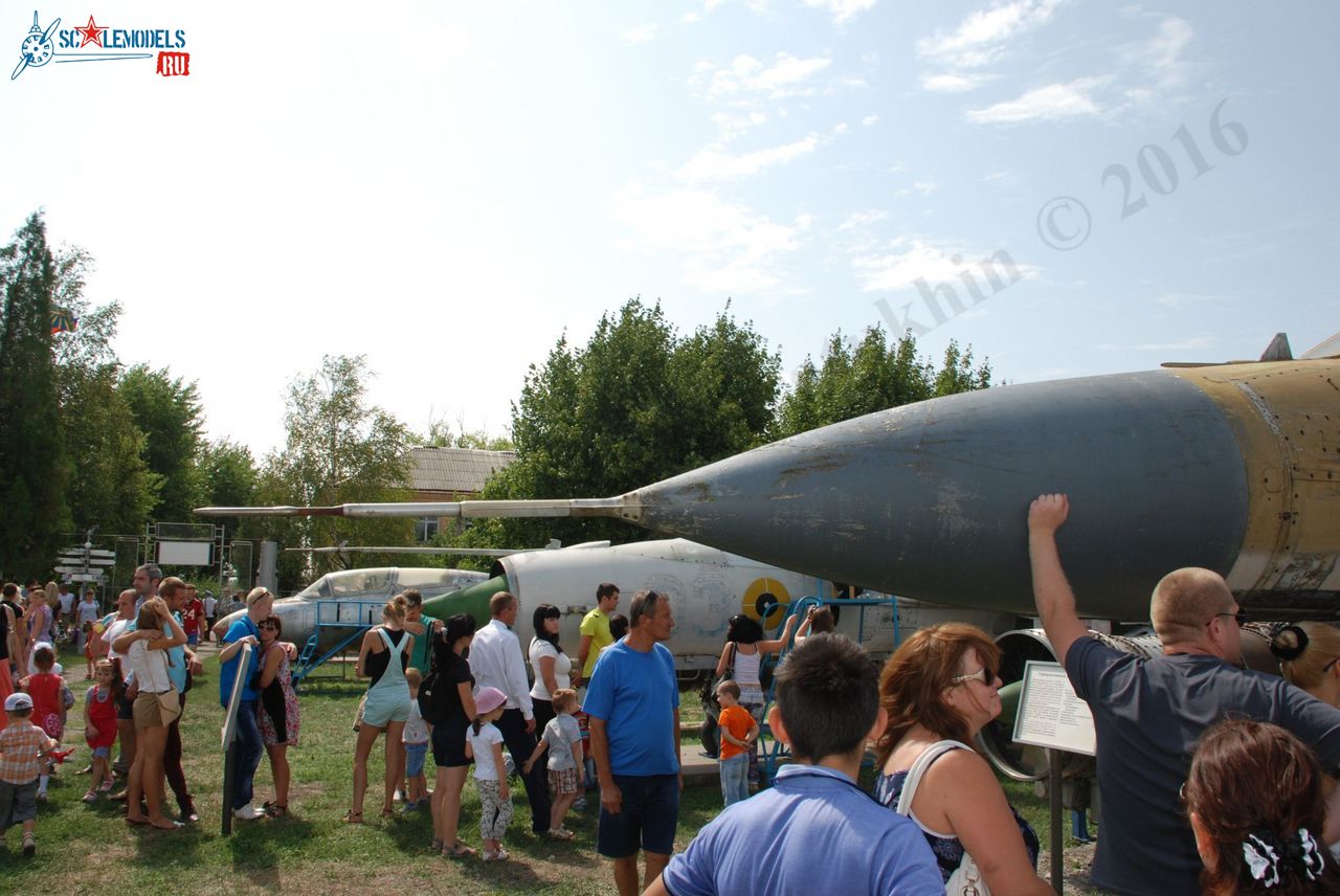 Taganrog_Aviation_Museum_15.jpg
