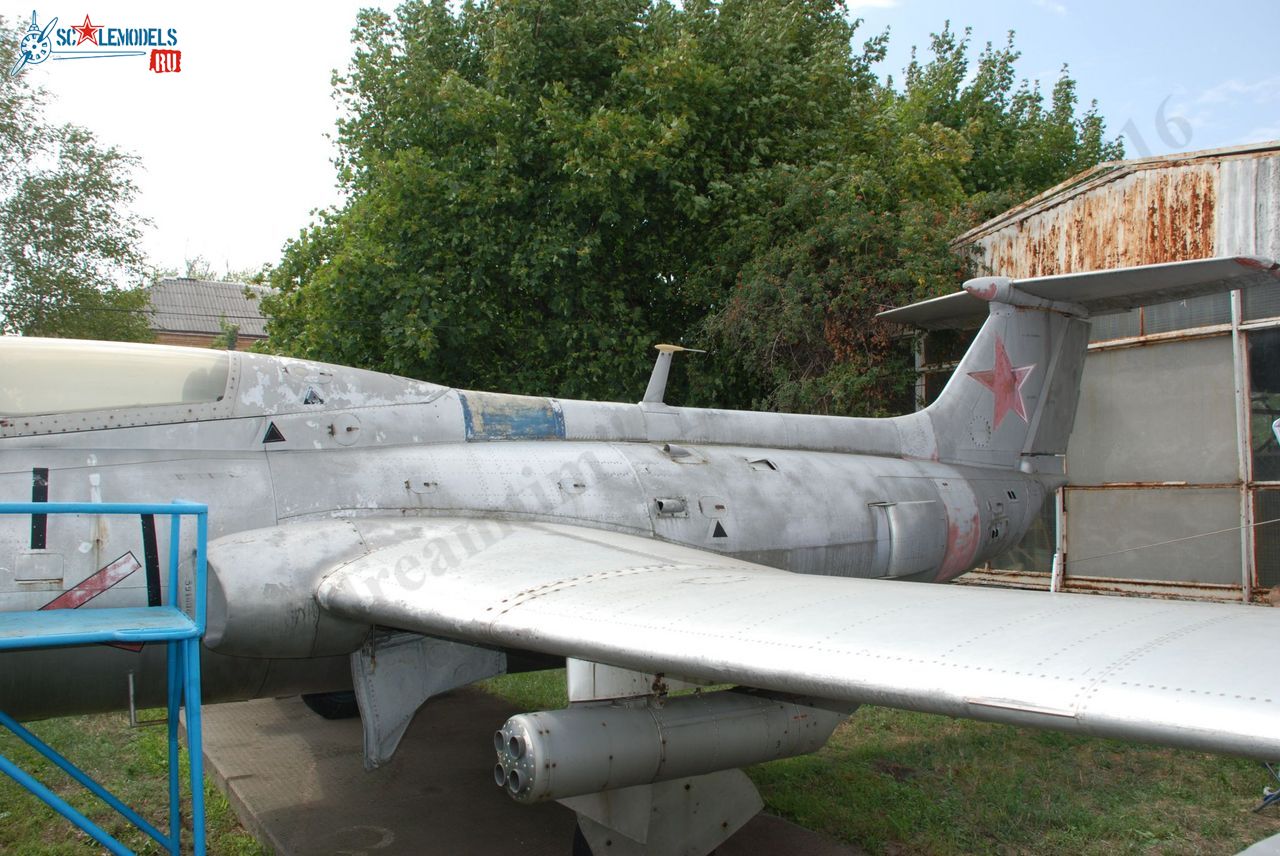 Taganrog_Aviation_Museum_45.jpg