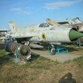 MiG-21bis_Taganrog_85.jpg
