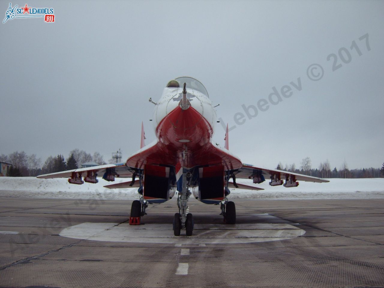 MiG-29UB_Strizhi_133.jpg