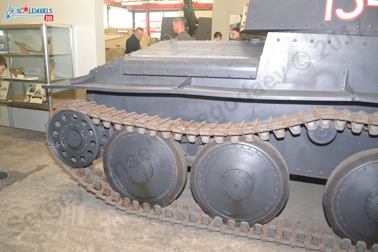Panzer_38t_13.jpg