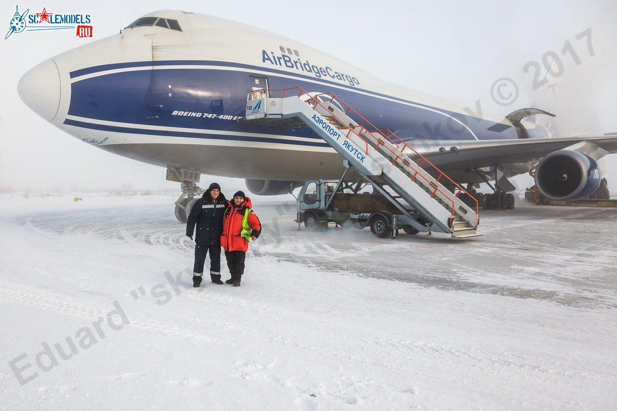 Boeing_747-400_VQ-BWW_67.jpg