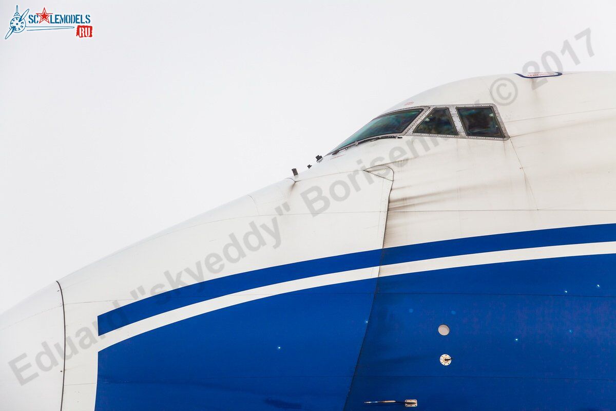 Boeing_747-400_VQ-BWW_9.jpg