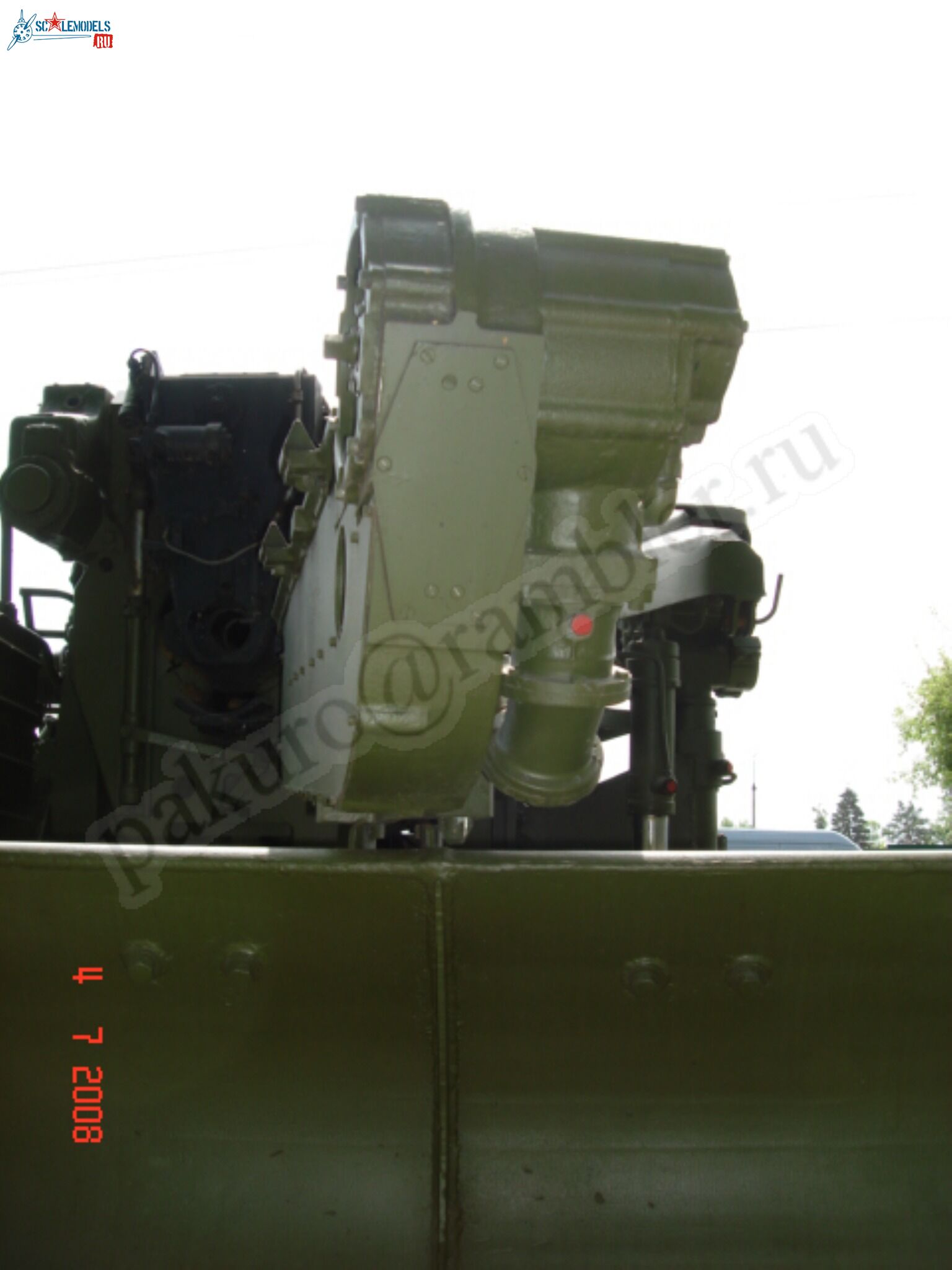 143.jpg