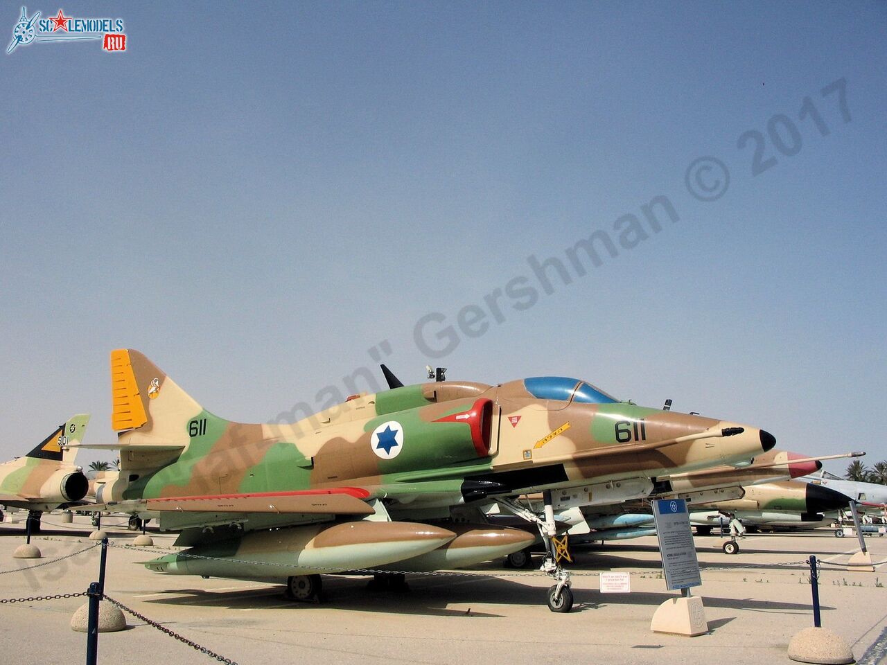 A-4F_Skyhawk_6.jpg