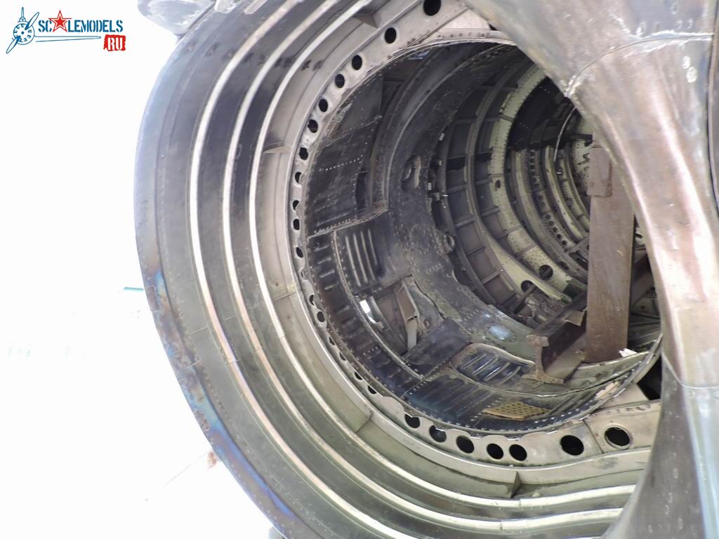 su-15_engine_15