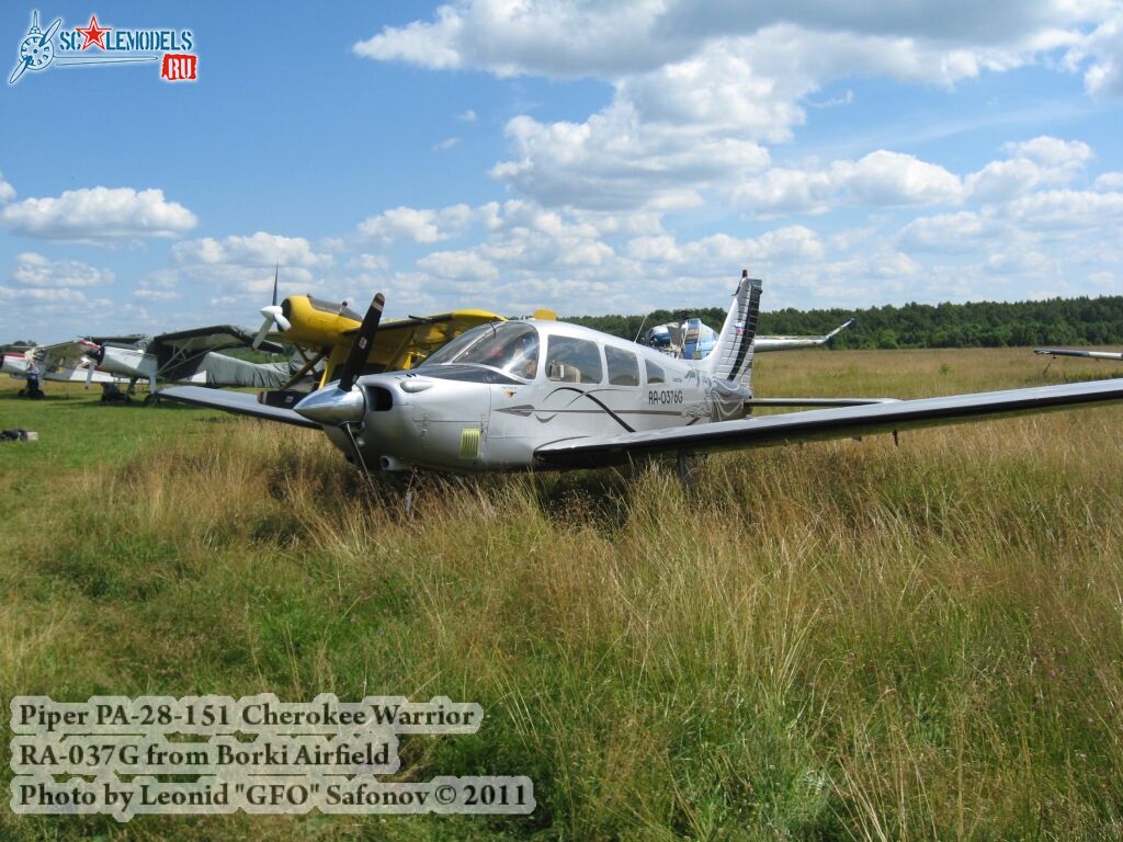 pa-28_cherokee_0000.jpg