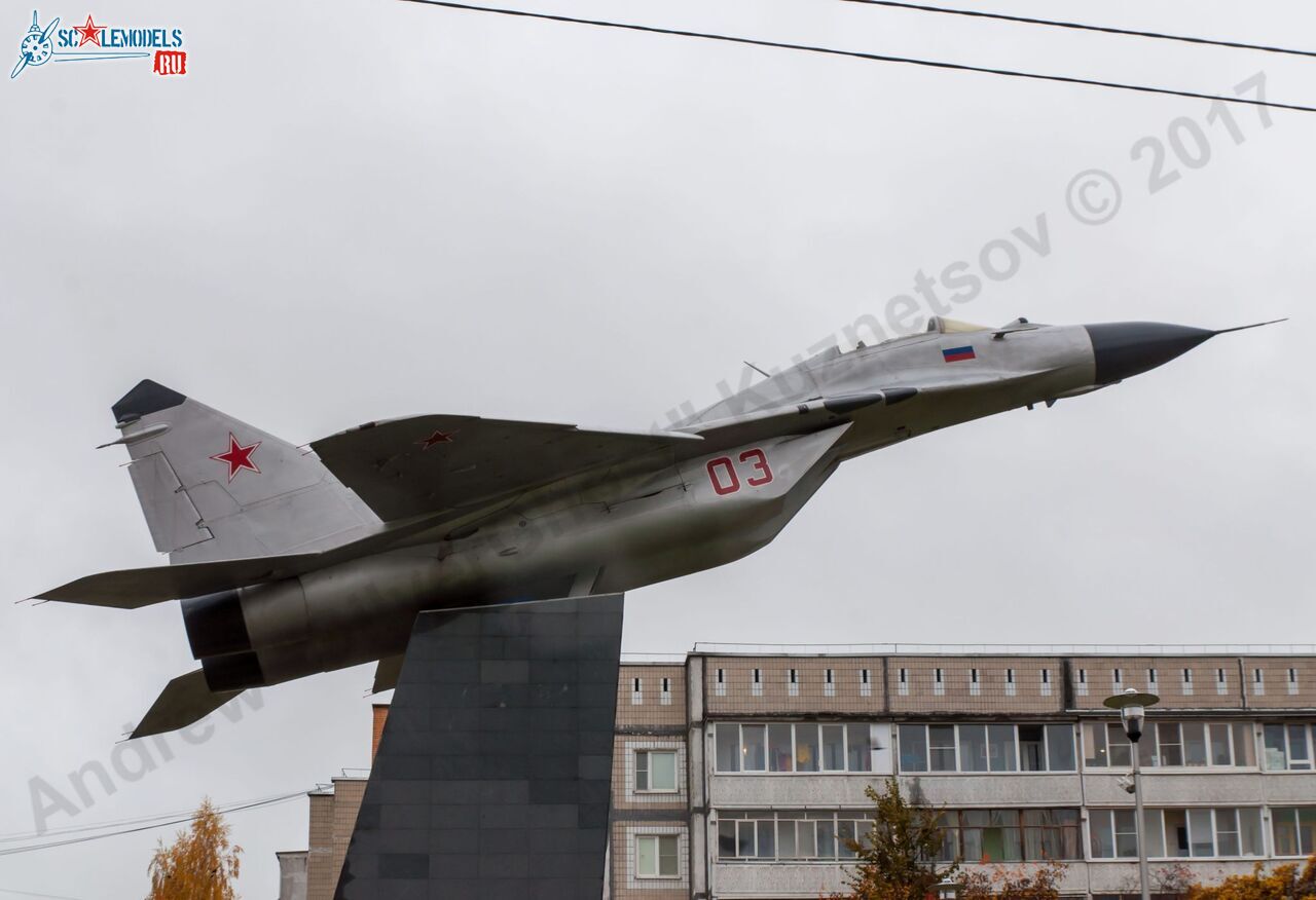 MiG-29_9-12_Obninsk_111.jpg