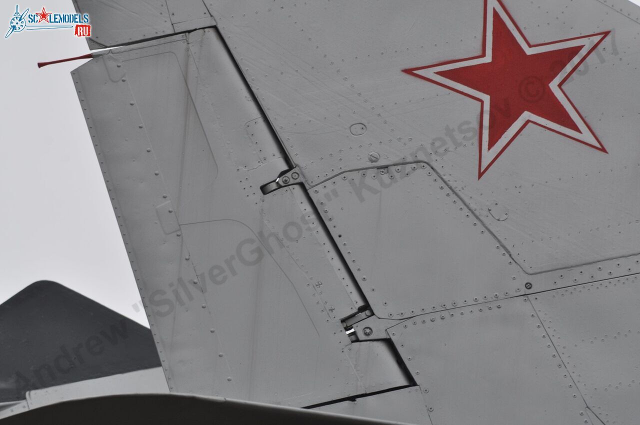 MiG-29_9-12_Obninsk_121.jpg