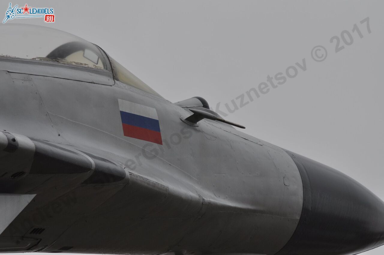 MiG-29_9-12_Obninsk_130.jpg