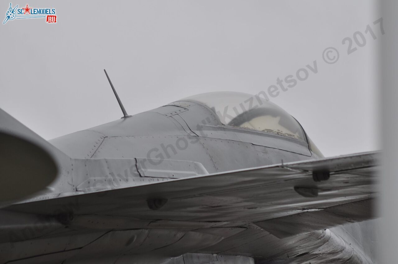 MiG-29_9-12_Obninsk_135.jpg