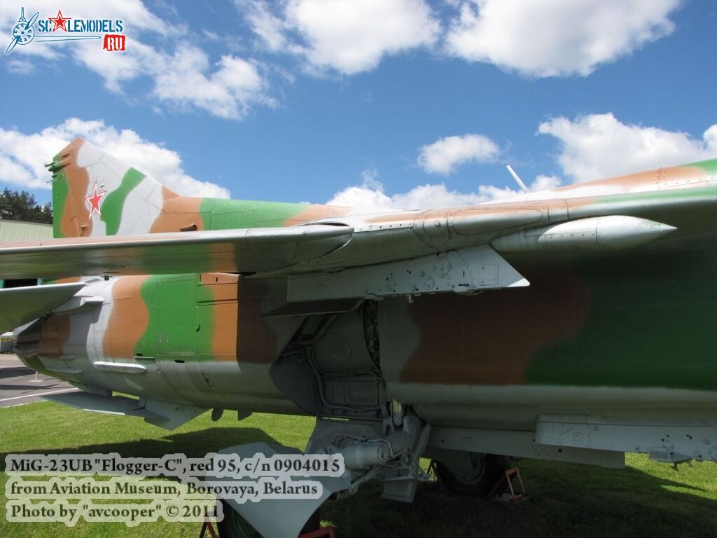 mig-23ub_0024.jpg