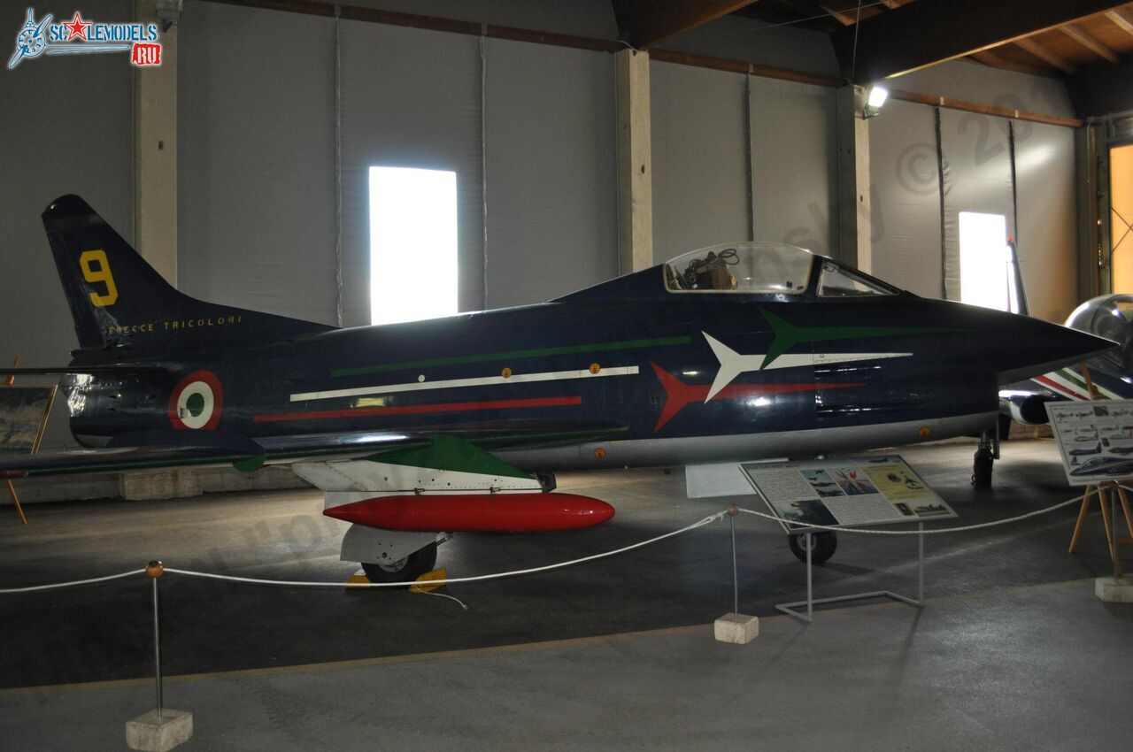 Museo_Storico_dell_Aeronautico_Militare_4.jpg