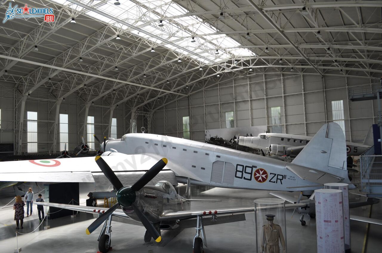 Museo_Storico_dell_Aeronautico_Militare_7.jpg