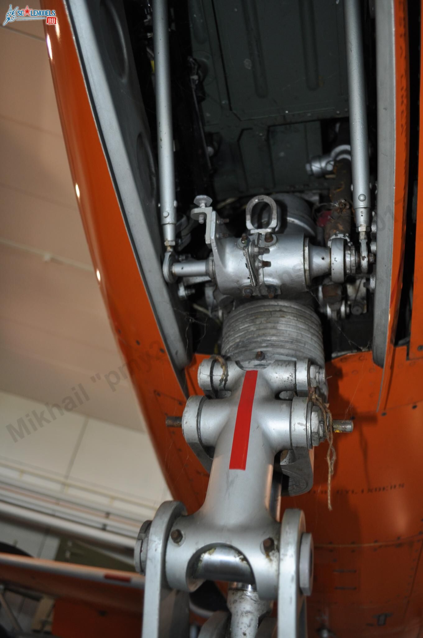 Aeromacchi_MB-326_5.jpg
