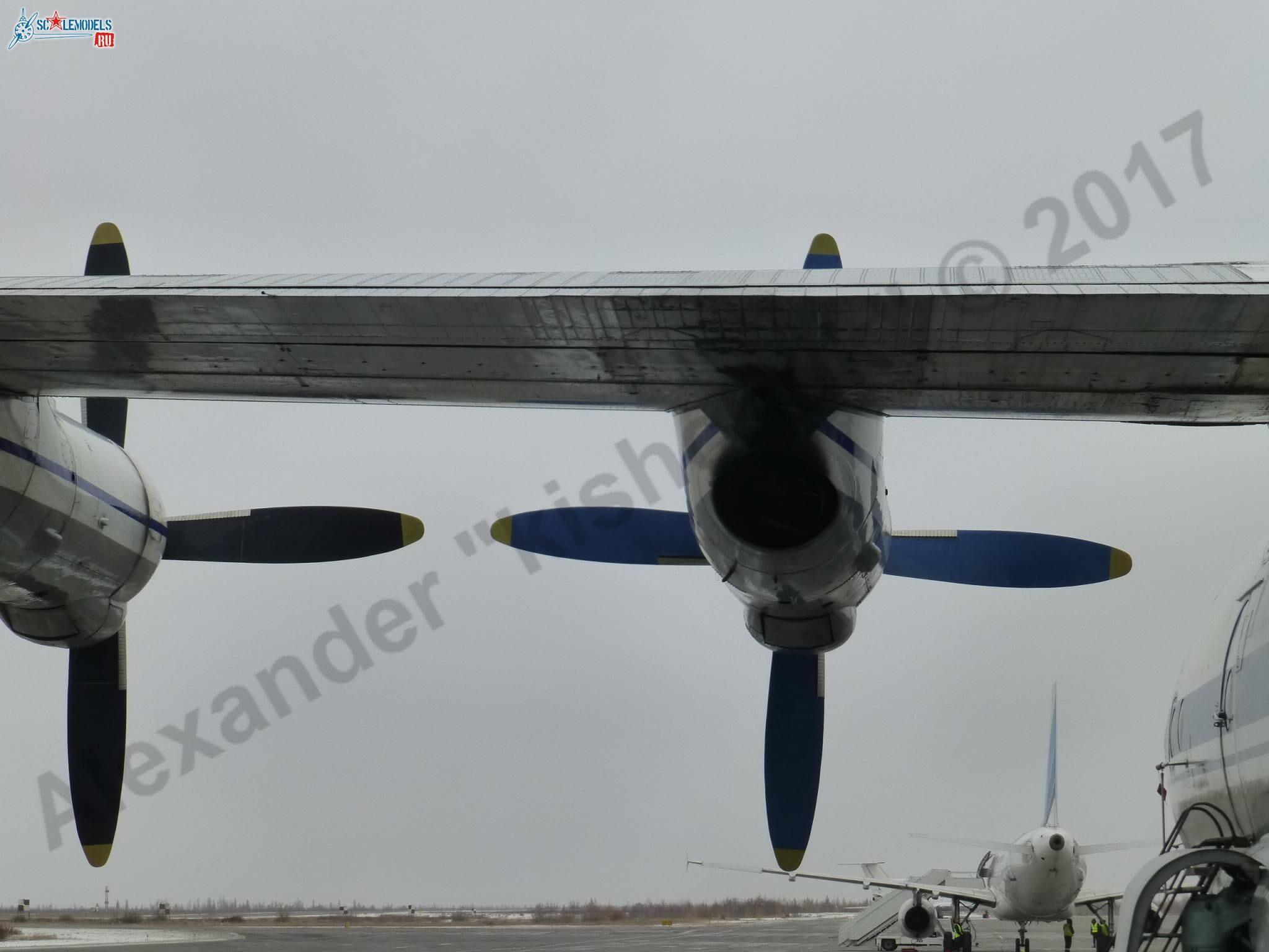 An-12BK_11789_31.jpg