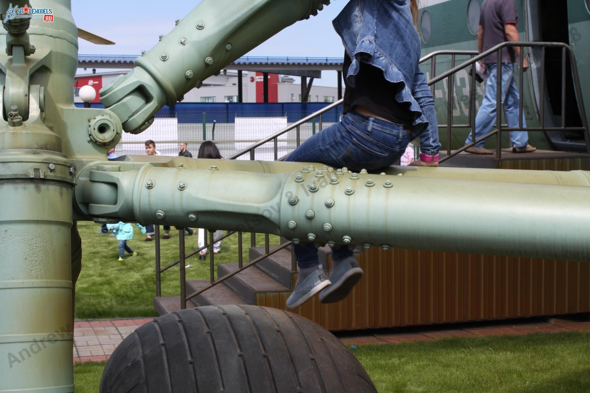 V-12_Tomilino_516.jpg