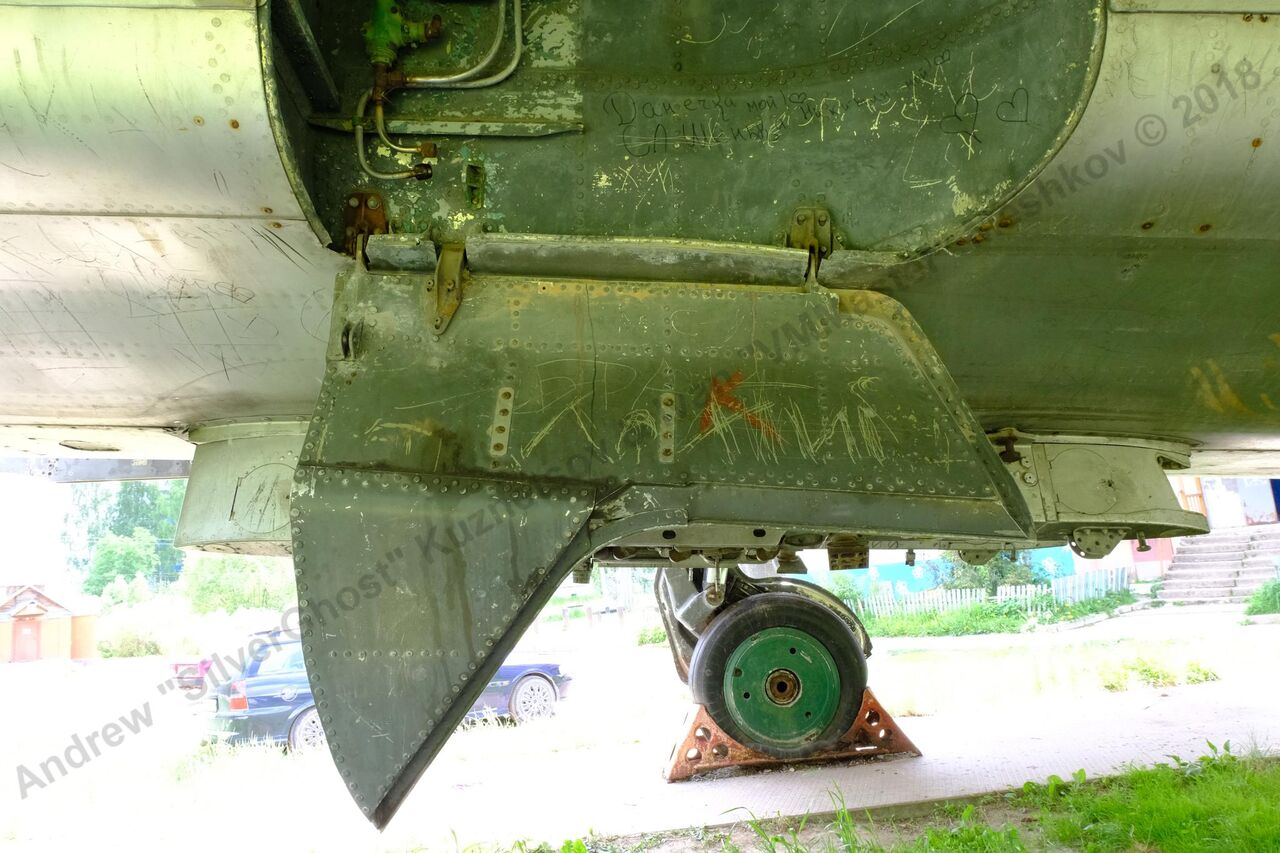 Su-15_Bezhetsk_305.jpg