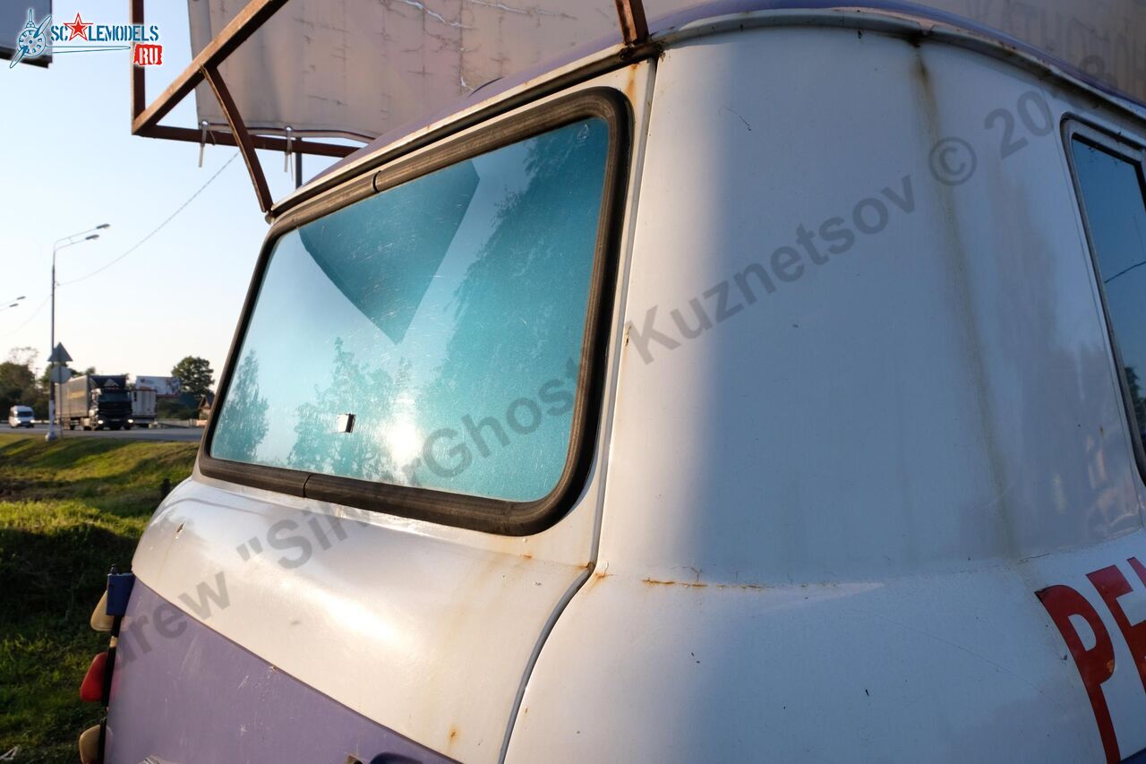 Barkas_B1000_61.jpg