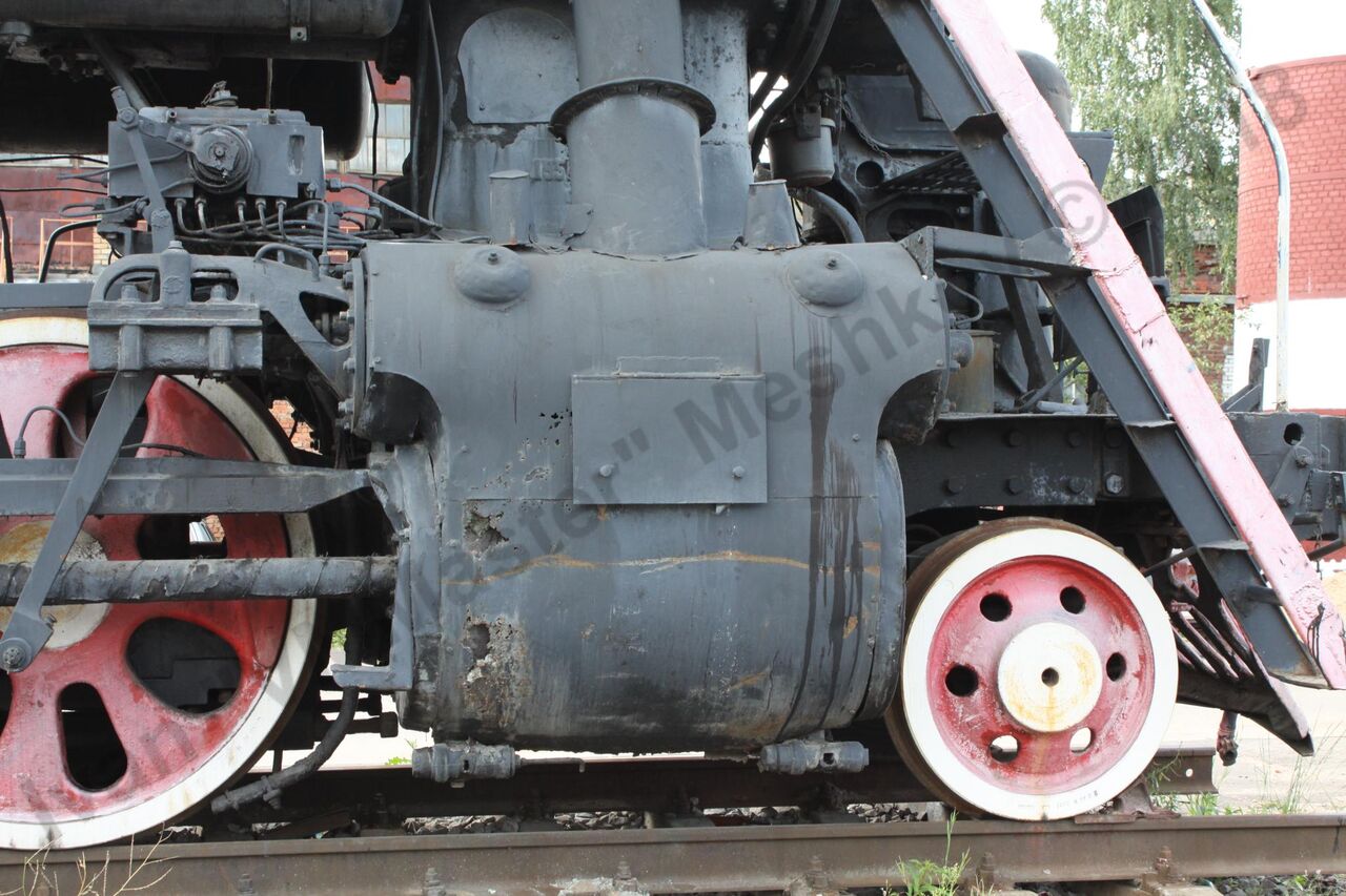 locomotive_L-4245_Bologoe_111.jpg