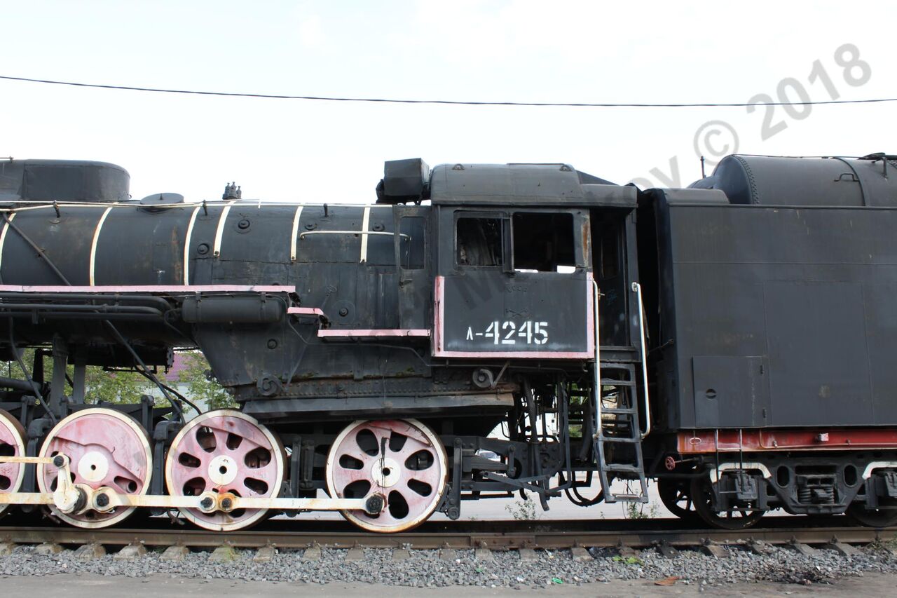 locomotive_L-4245_Bologoe_18.jpg