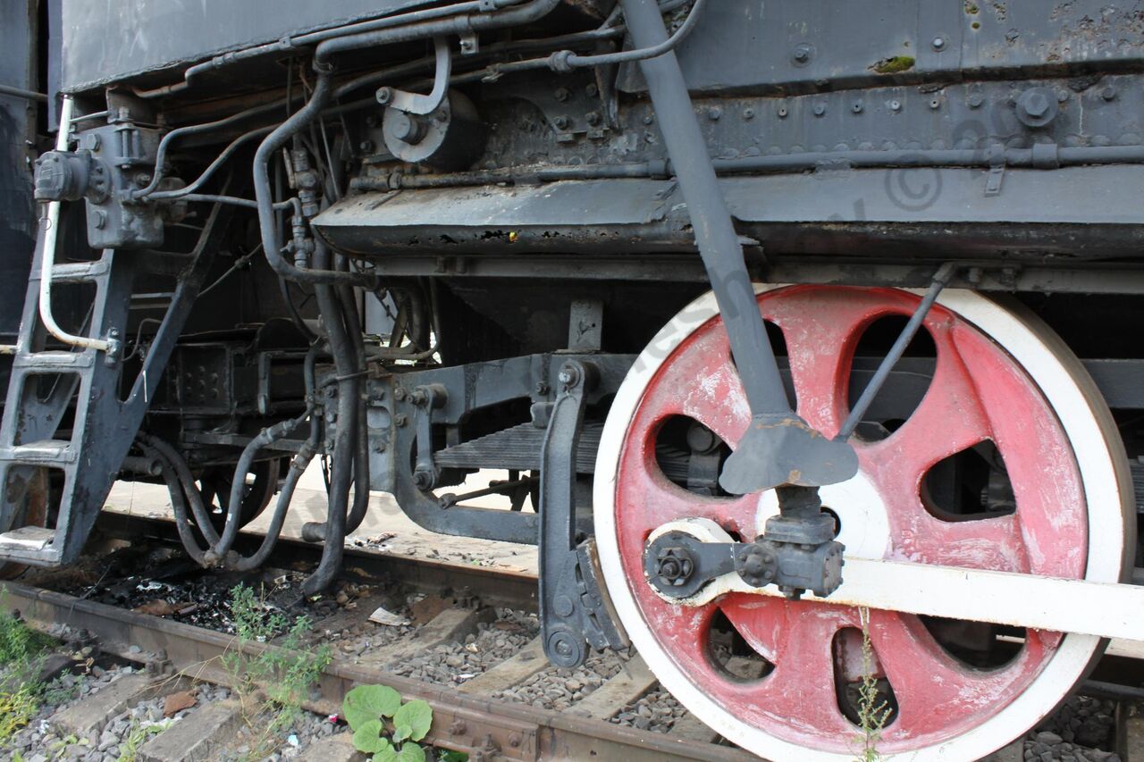 locomotive_L-4245_Bologoe_182.jpg