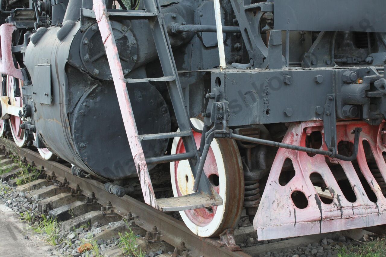 locomotive_L-4245_Bologoe_193.jpg