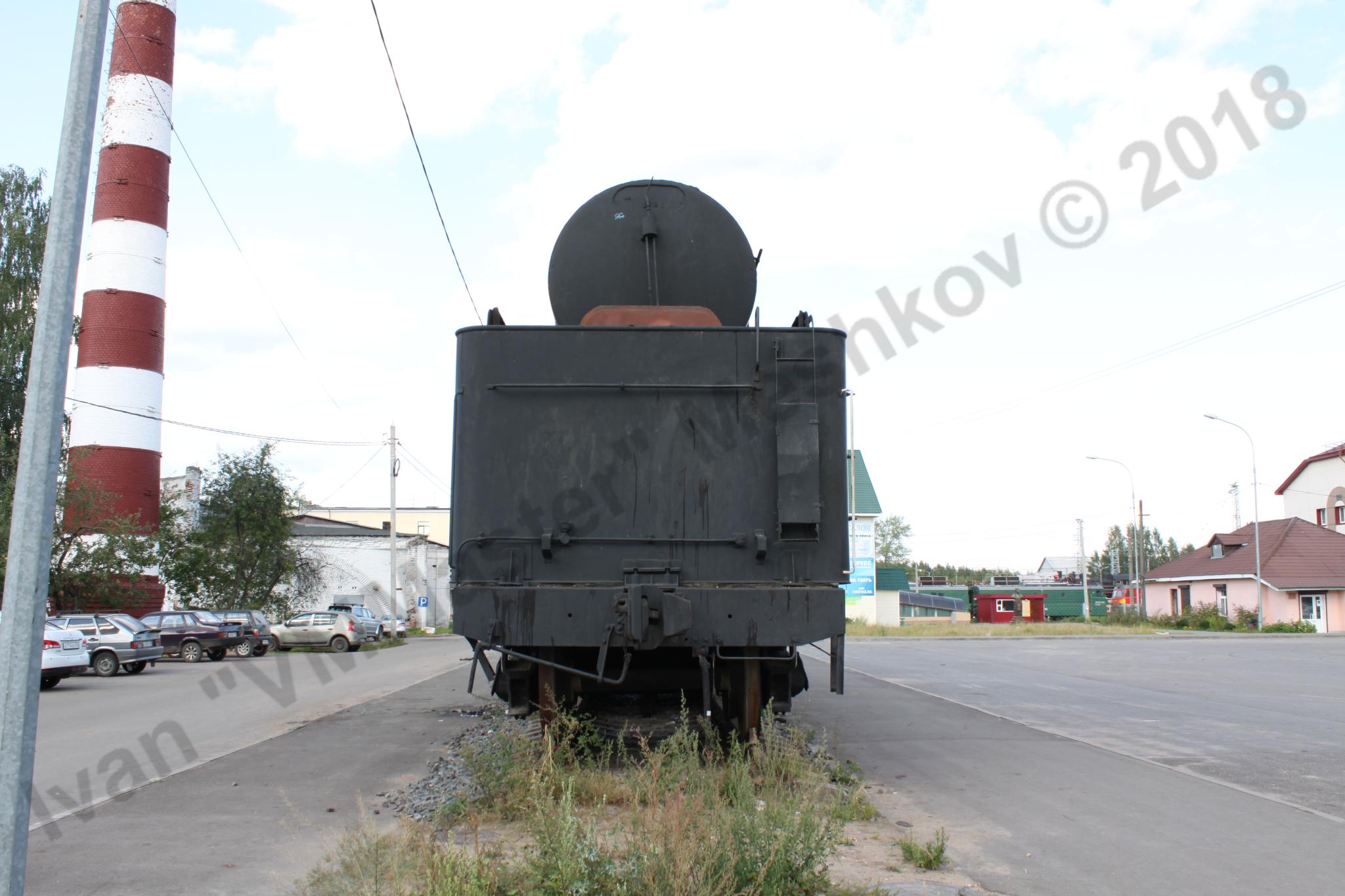 locomotive_L-4245_Bologoe_24.jpg