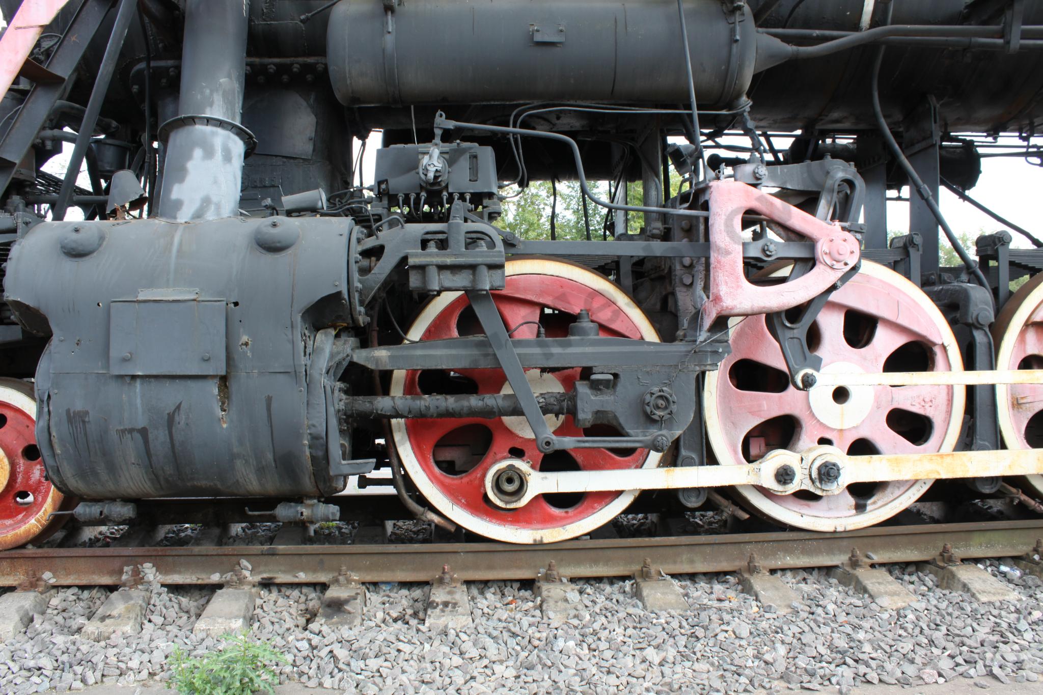 locomotive_L-4245_Bologoe_250.jpg