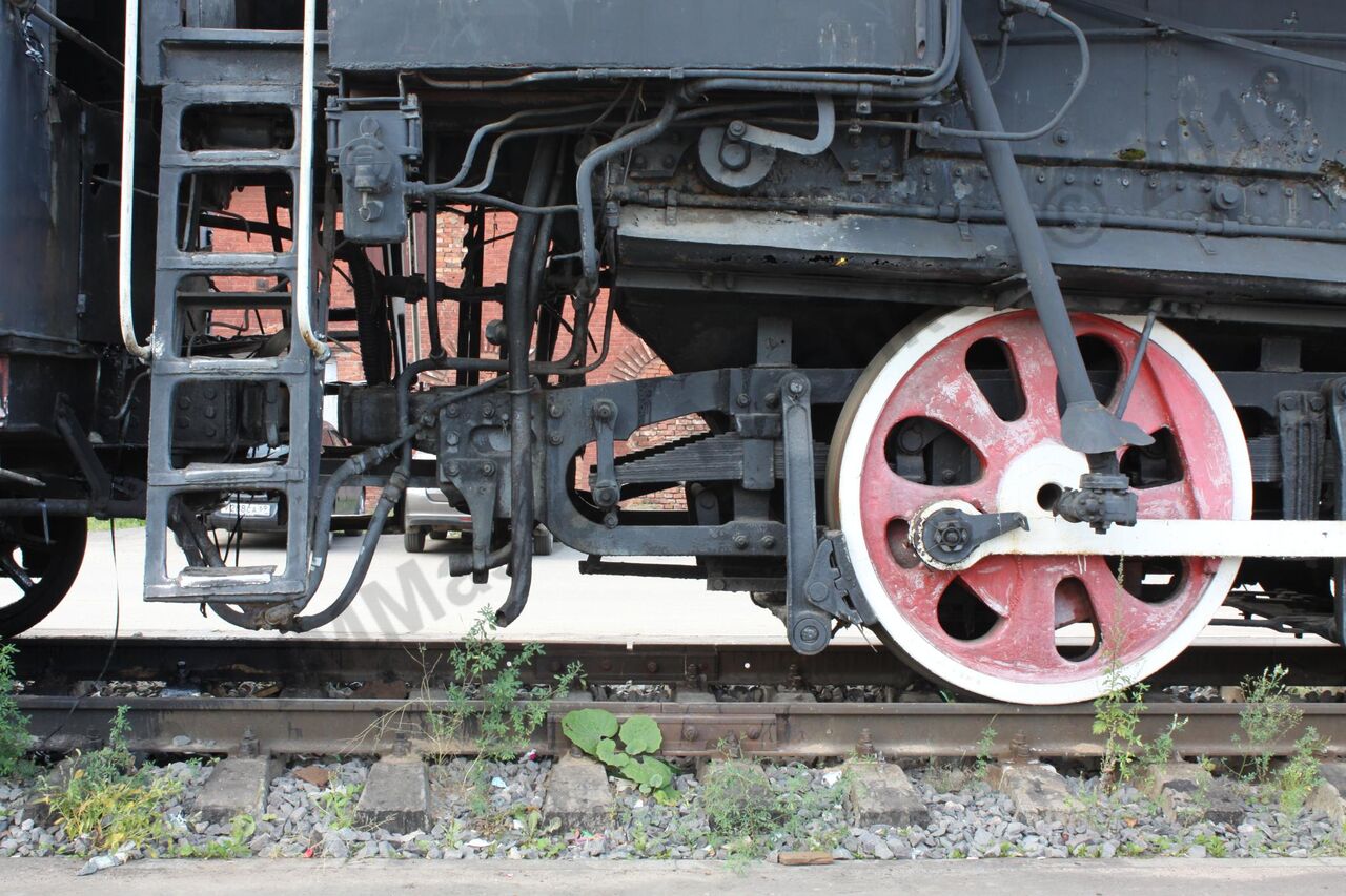 locomotive_L-4245_Bologoe_68.jpg