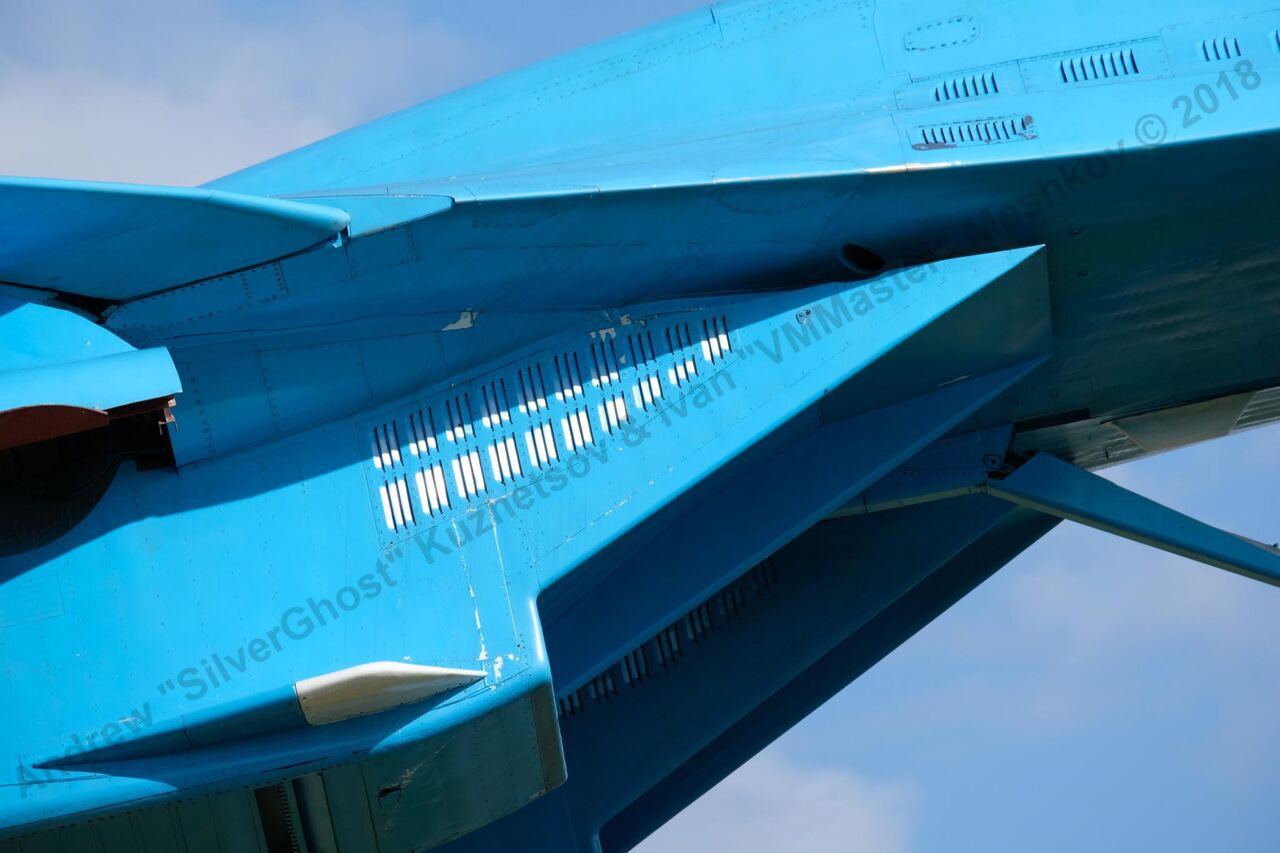 Su-27_Bologoe_152.jpg