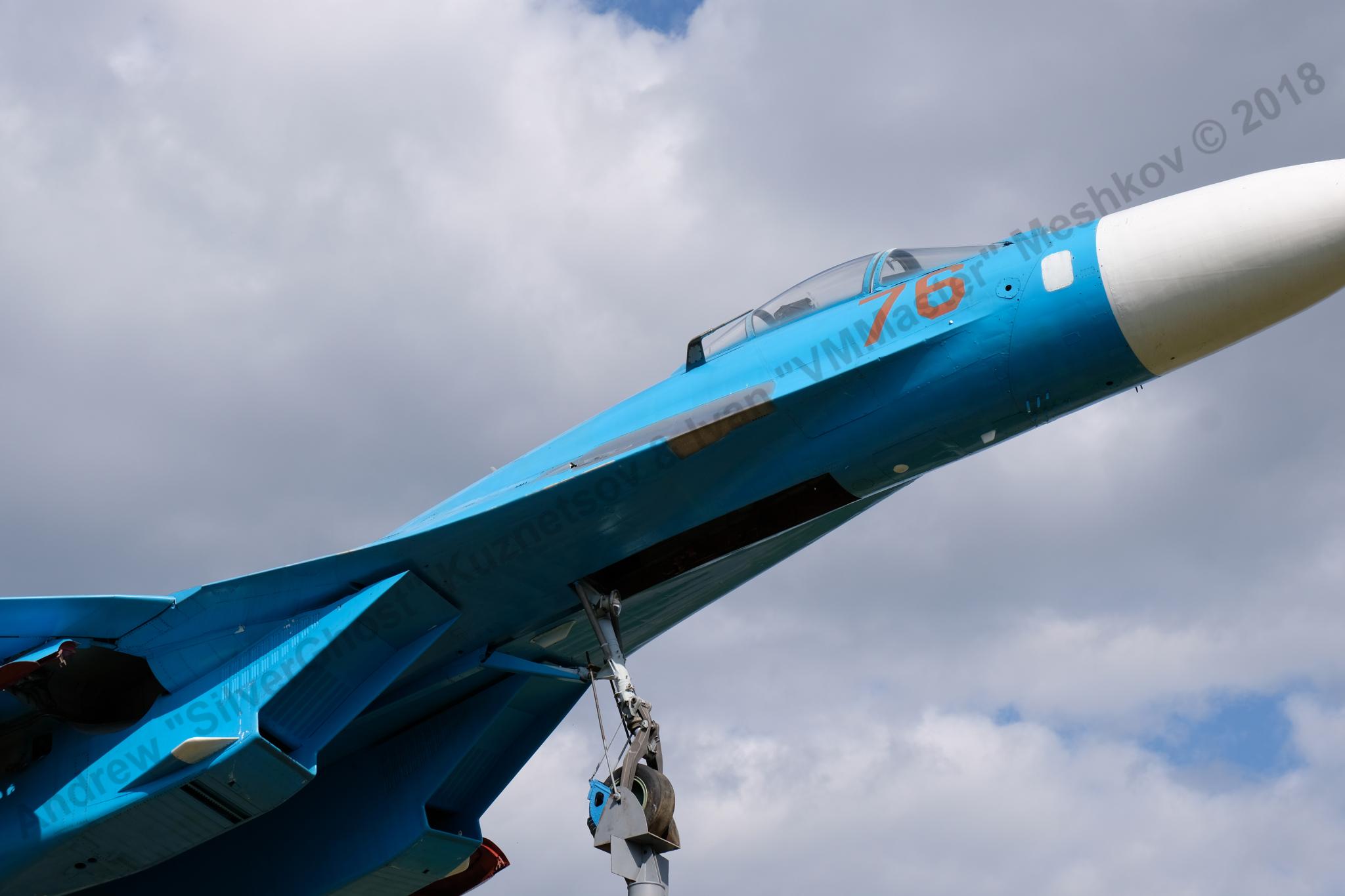 Su-27_Bologoe_27.jpg