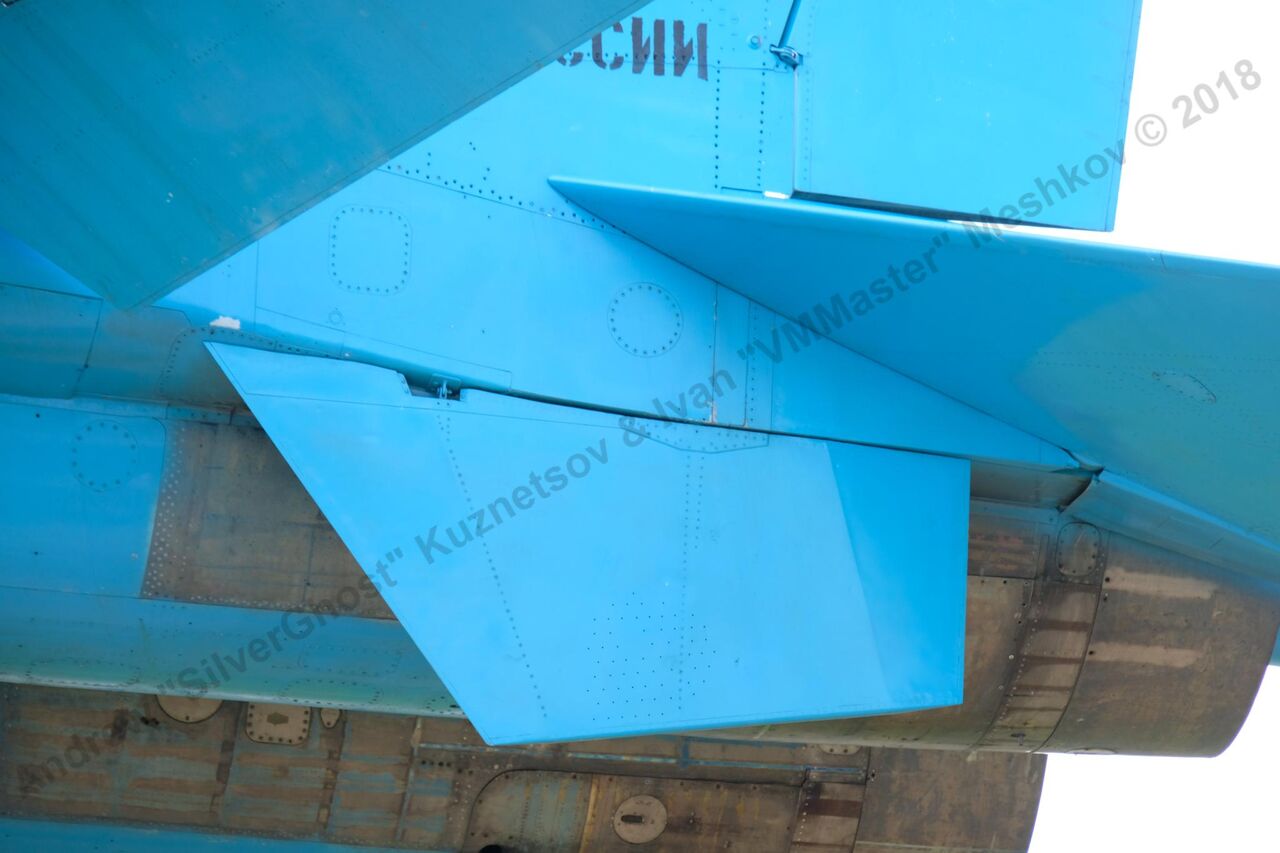 Su-27_Bologoe_288.jpg