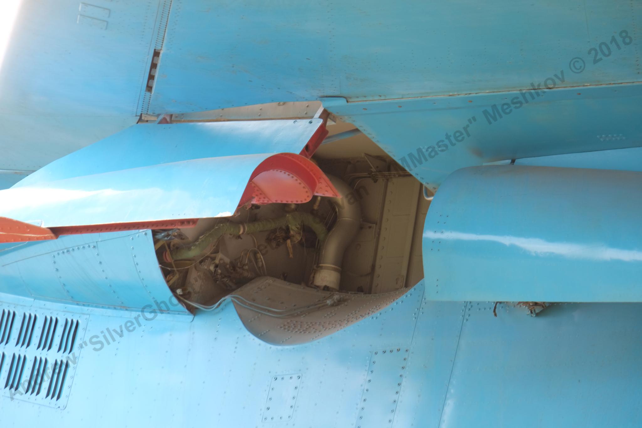 Su-27_Bologoe_338.jpg