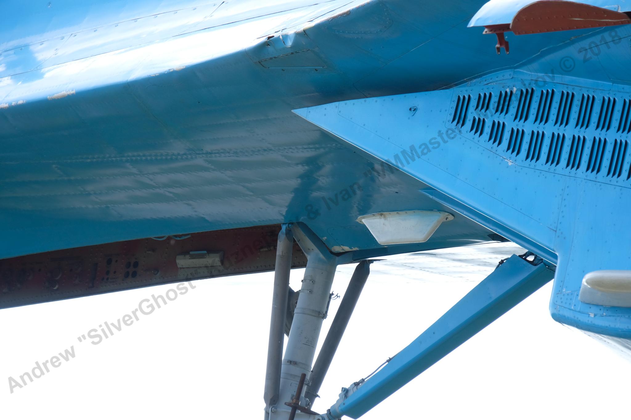 Su-27_Bologoe_342.jpg