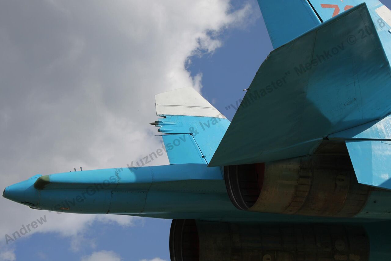 Su-27_Bologoe_420.jpg