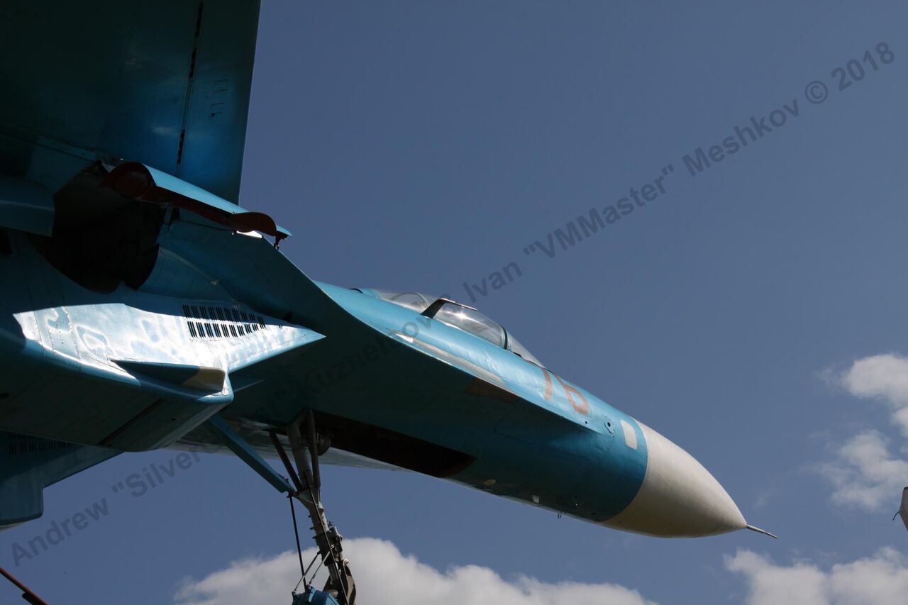 Su-27_Bologoe_431.jpg