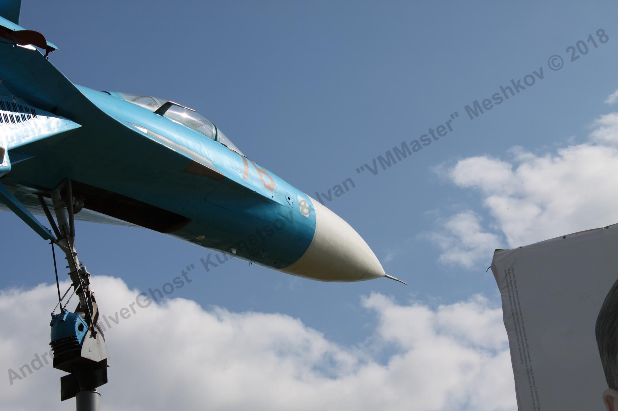 Su-27_Bologoe_433.jpg