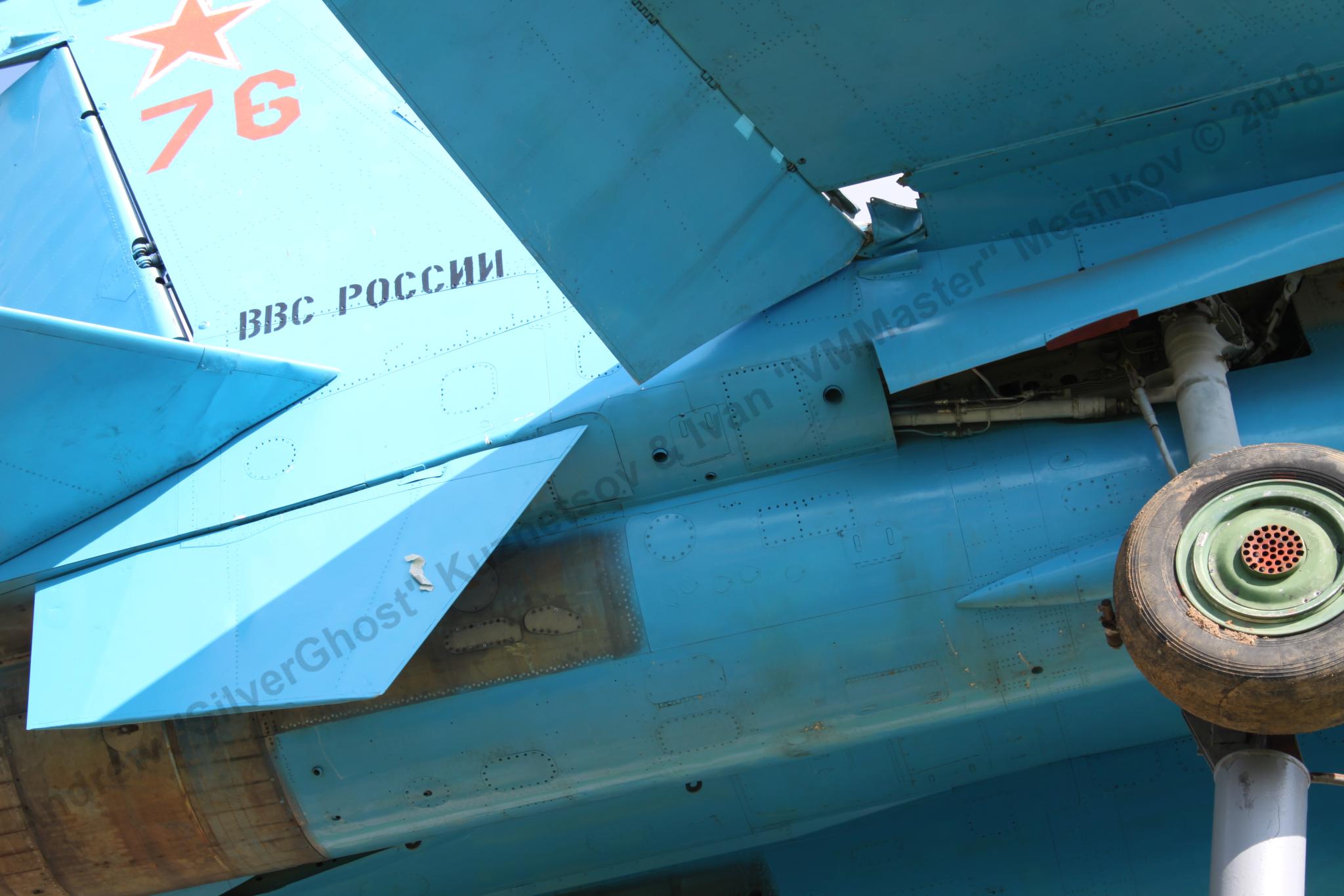 Su-27_Bologoe_435.jpg