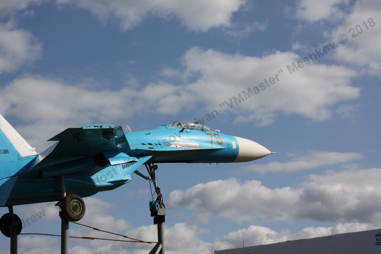 Su-27_Bologoe_616.jpg