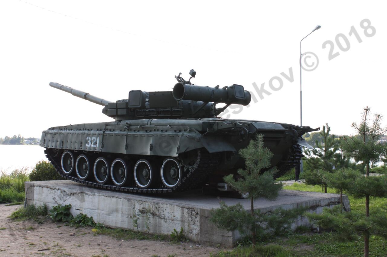 T-80B_Bologoe_10.jpg