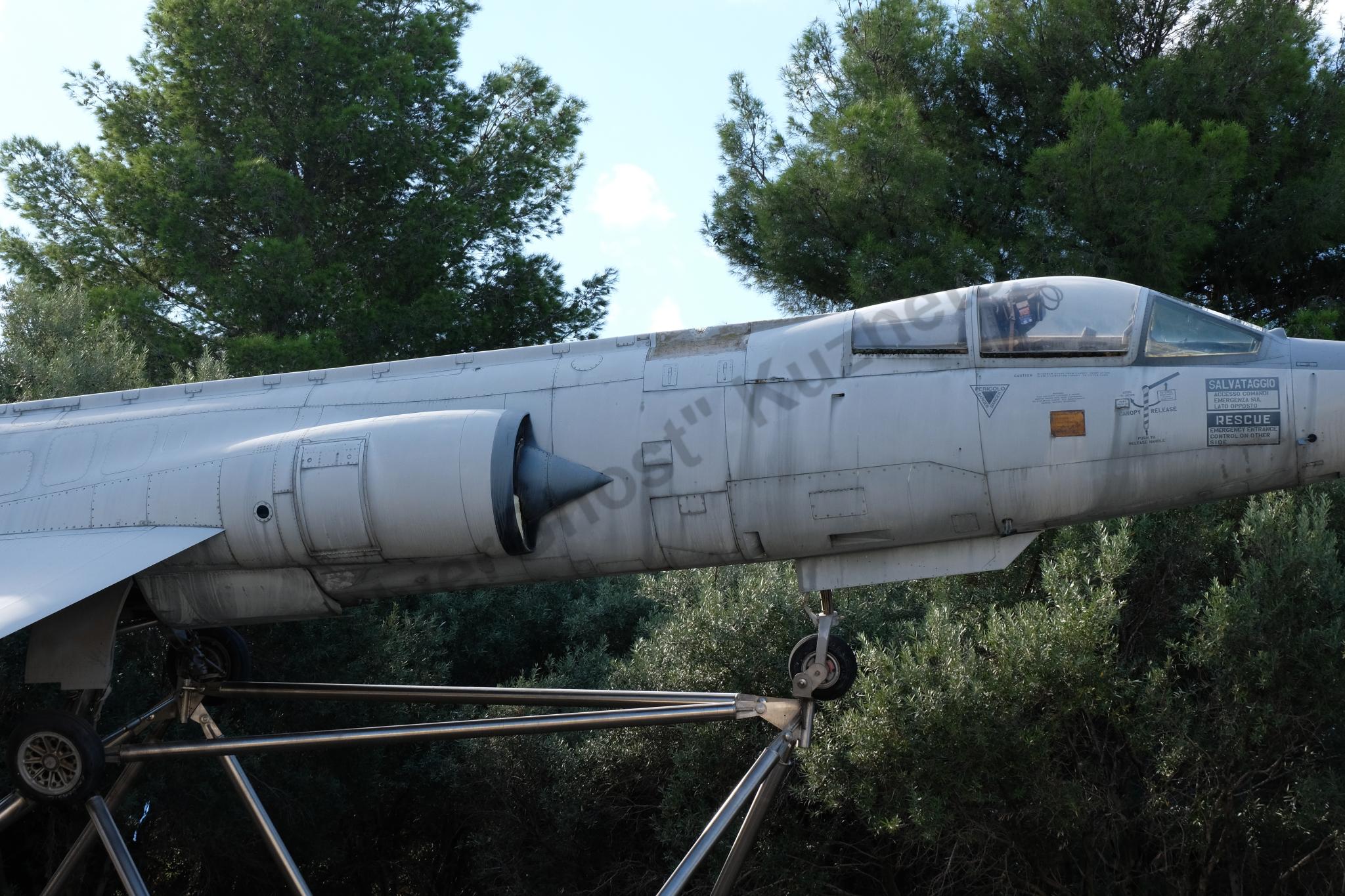 F-104S_ASA-M_Palermo_323.jpg