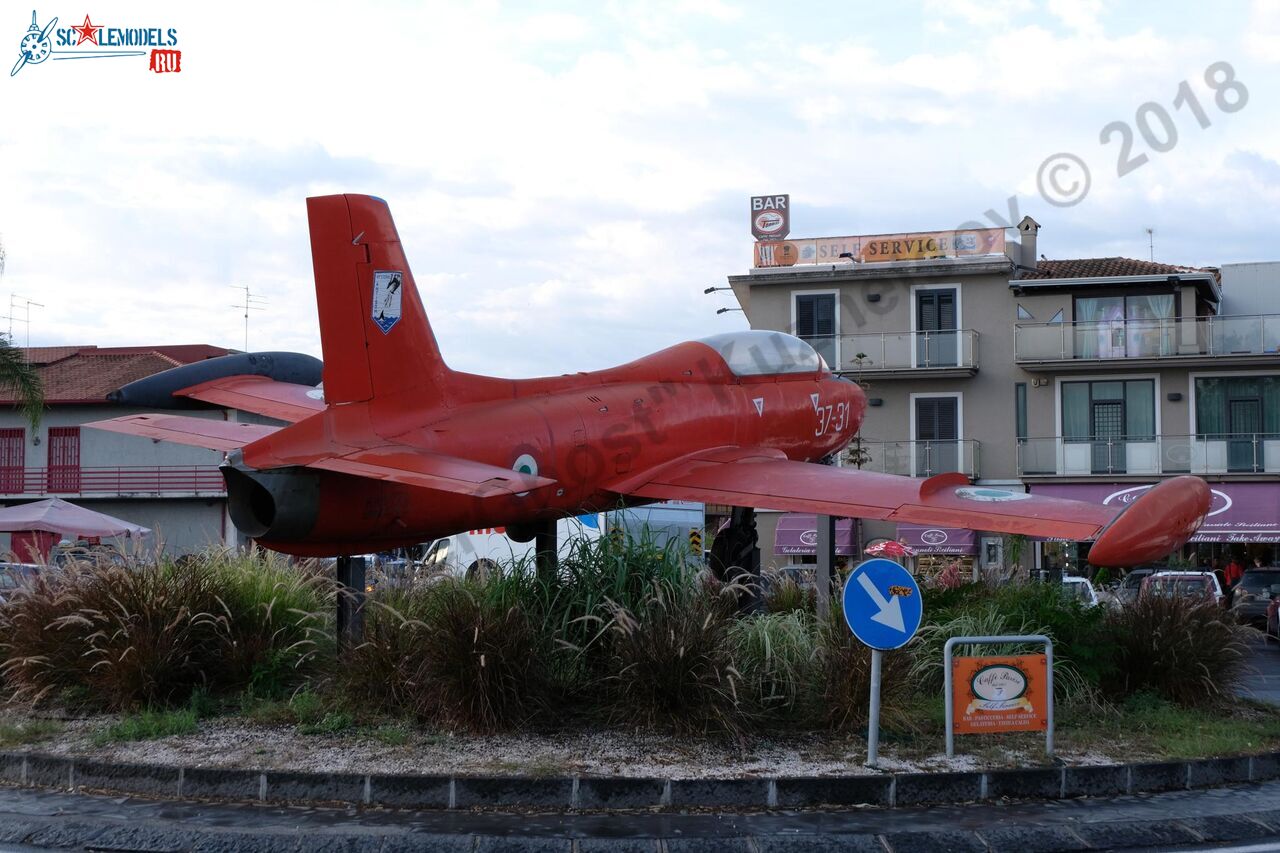 Aeromacci_MB-326_Catania_259.jpg