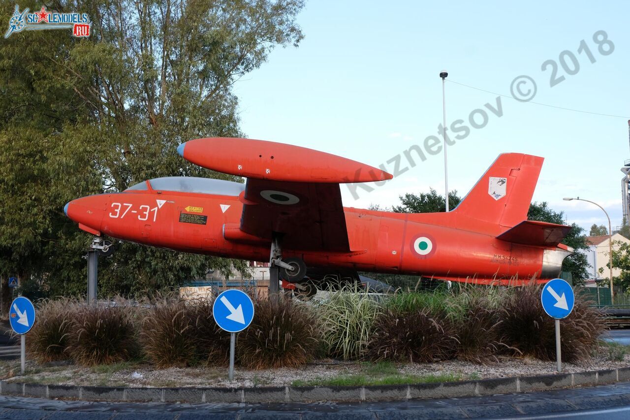 Aeromacci_MB-326_Catania_264.jpg