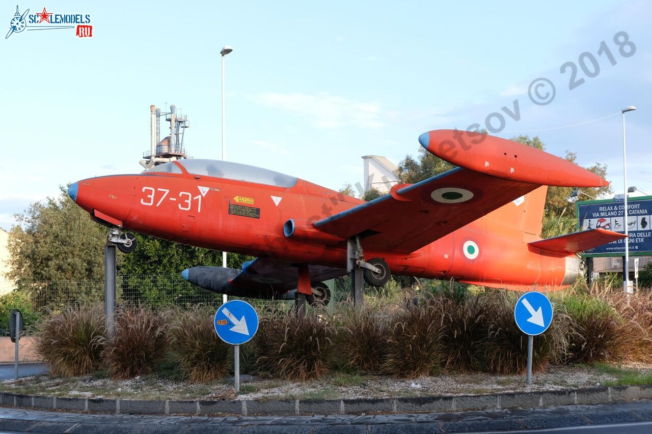 Aeromacci_MB-326_Catania_265.jpg