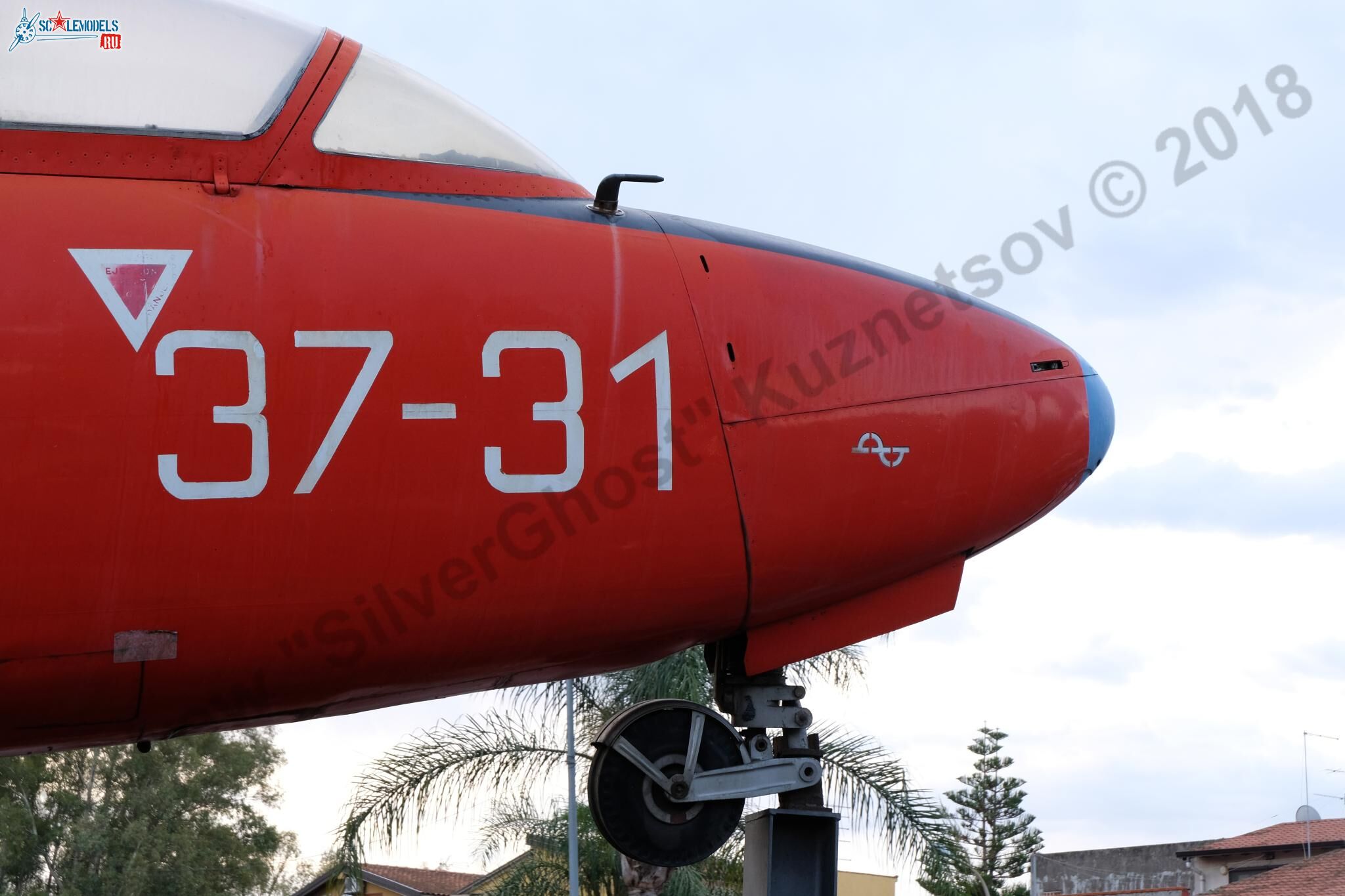 Aeromacci_MB-326_Catania_31.jpg